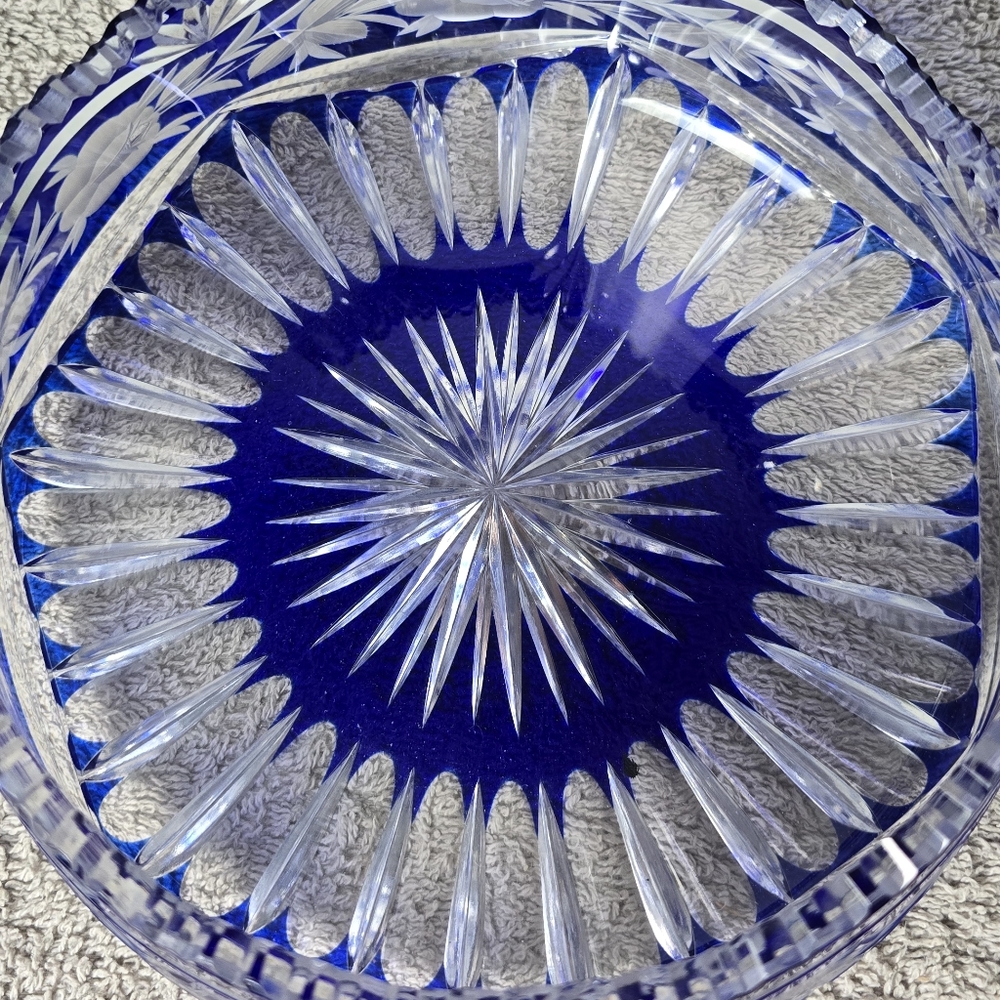 Lausiter Cobalt To Clear Crystal Bowl With Sawtooth Rim - Picture 7 of 12